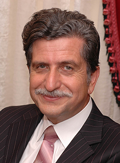 KENAN GÜRSOY.jpg