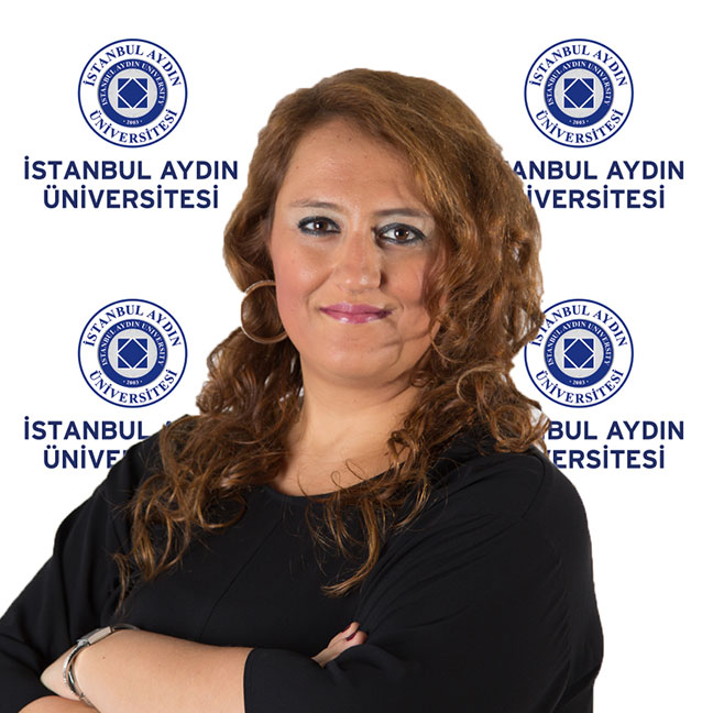 nur emine koç.jpg