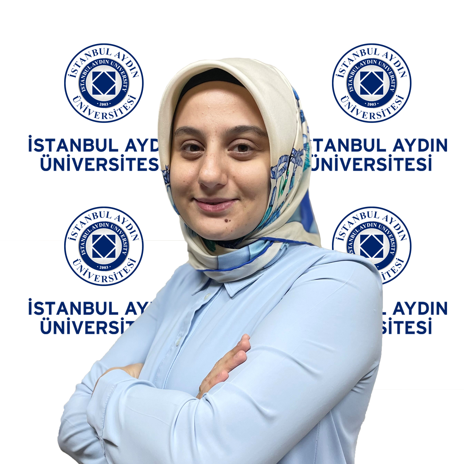 ESRA GÖZÜOĞLU.jpg
